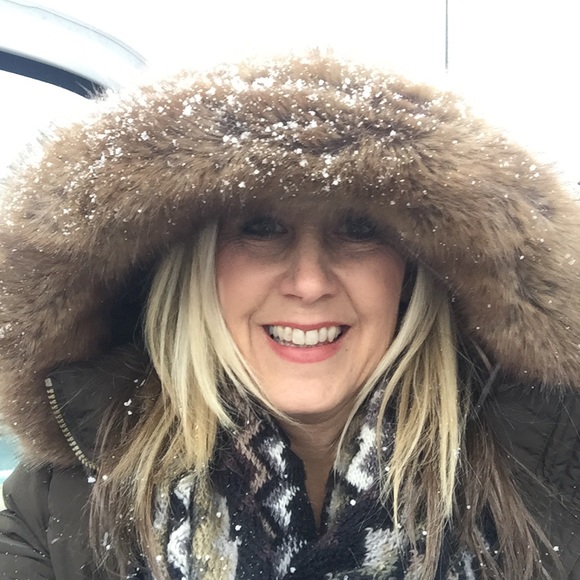 Meet your Posher, Linda - Picture 2 of 8